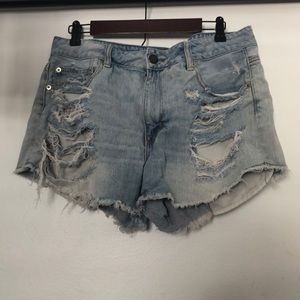 AE ripped festival shorts
